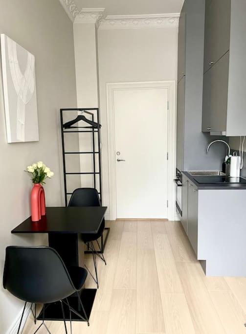 Modern And Cozy Studio Apartment In Central أوسلو المظهر الخارجي الصورة